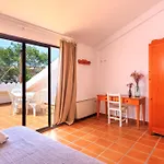 Nuramar Aparthotel