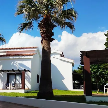 Nuramar Aparthotel