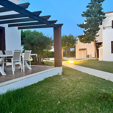 Aparthotel Nuramar Cala'N Bosch (Menorca)