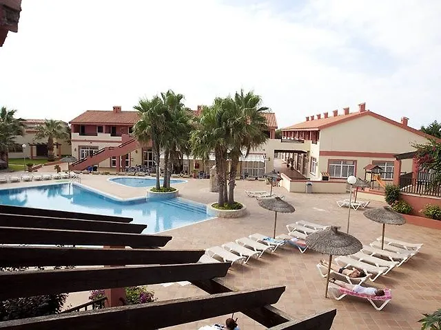 Nuramar 公寓式酒店 4*