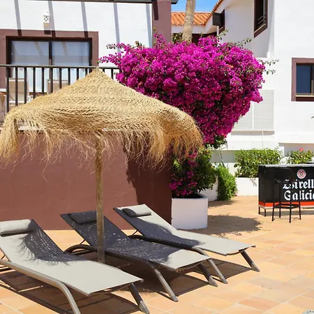 Nuramar Hotel apartamentowy Cala en Bosch