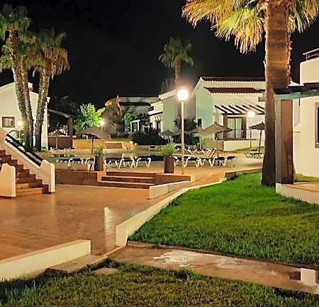 Nuramar Aparthotel 4*