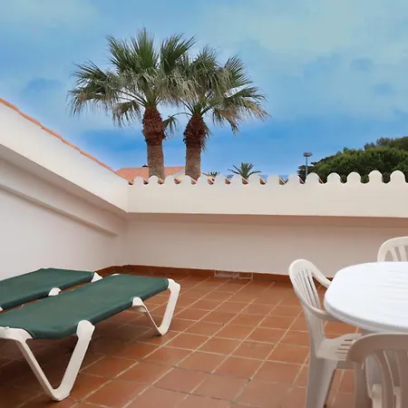 Nuramar Aparthotel 4*