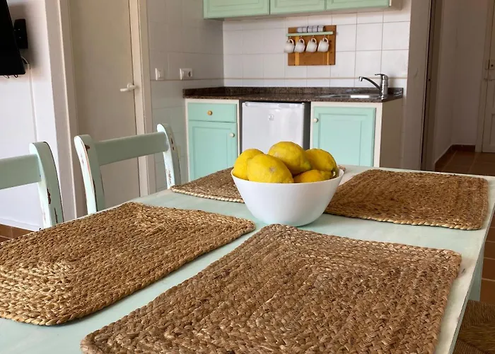 Nuramar Lägenhetshotell Cala'N Bosch (Menorca)