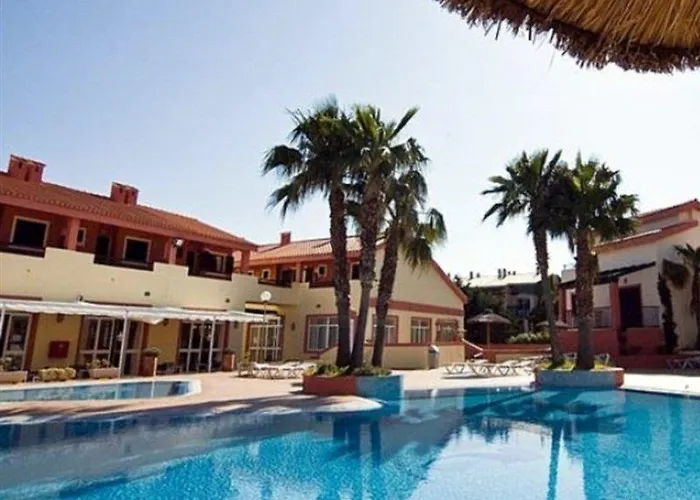 Nuramar Lägenhetshotell Cala'N Bosch (Menorca)